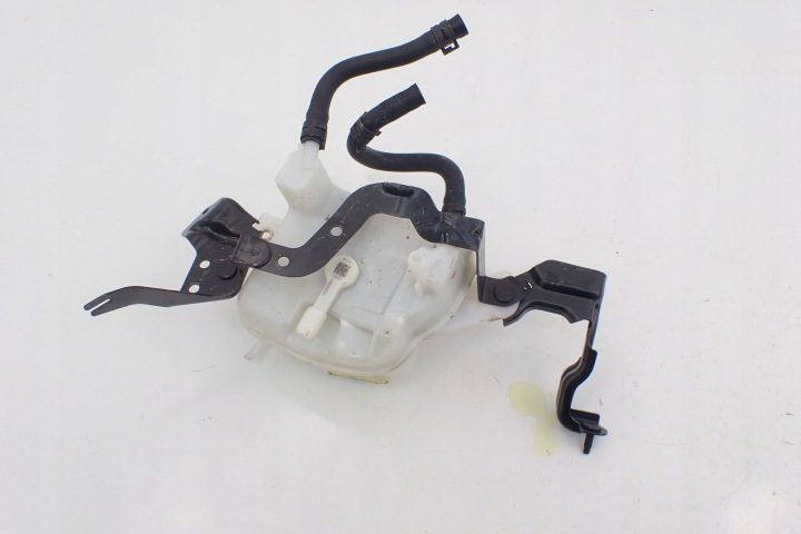 БАЧОК ТОРМОЗНОЙ ЖИДКОСТИ TOYOTA YARIS III рестайлинг 17-20 1.5 гибрид, фото 5