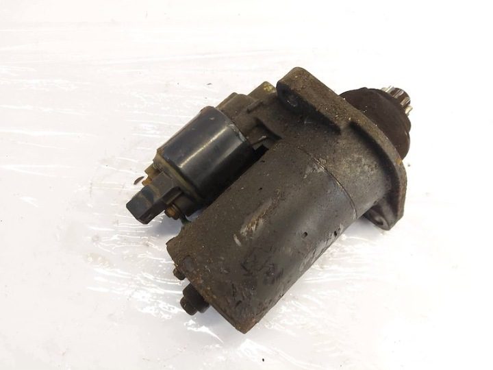 Стартер 0001121026 BOSCH Skoda Octavia I (1U5) Golf IV Bora 2.0 8v AZJ, фото 2