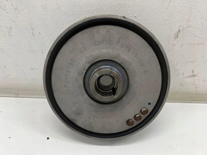 ШКИВ ВАЛА A2640300800 MERCEDES W205 W238 W213 X253 1.5B 2.0B РЕСТАЙЛИНГ, фото 1