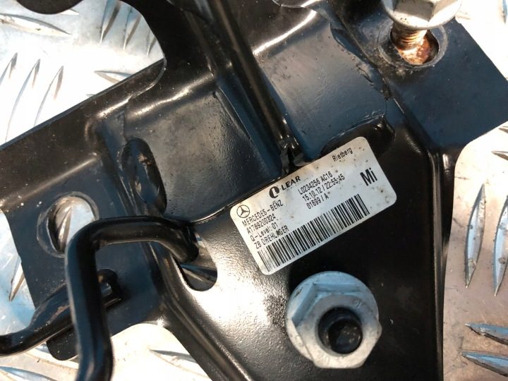 MERCEDES W176 A250 ISOFIX КОМПЛЕКТ ОРИГИНАЛ, фото 5