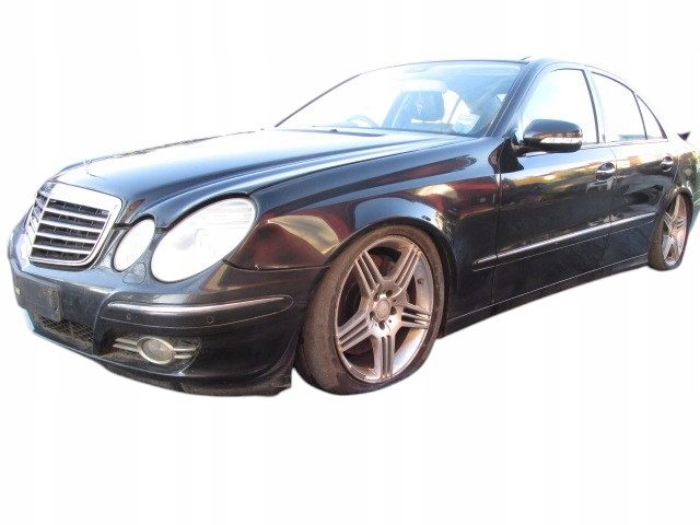 Mercedes W211 E500 рестайлинг 2007 г. A2116801535 Накладка порога КОМПЛЕКТ, фото 10