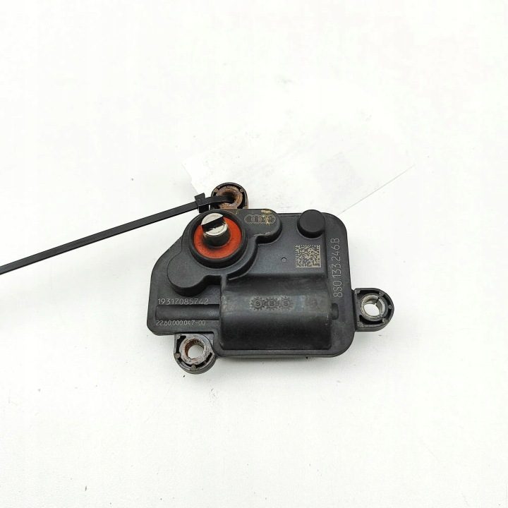 МОТОРЧИК ВЫХЛОПА AUDI Q3 SPORTBACK (F3N) 8S0133246B 37688076 2.5L 294 кВт, фото 1