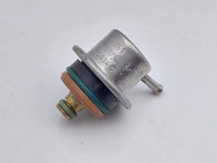 РЕГУЛЯТОР ДАВЛЕНИЯ ТОПЛИВА VW PASSAT B5 078133534C / 0280160575 NR219, фото 1