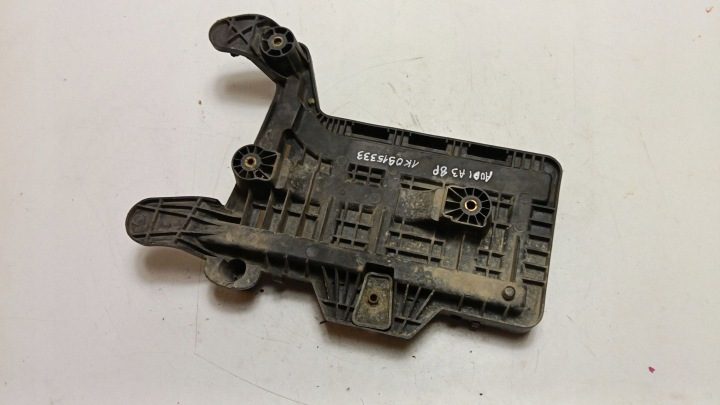 Кожух аккумулятора Audi OE 1K0915333, фото 3
