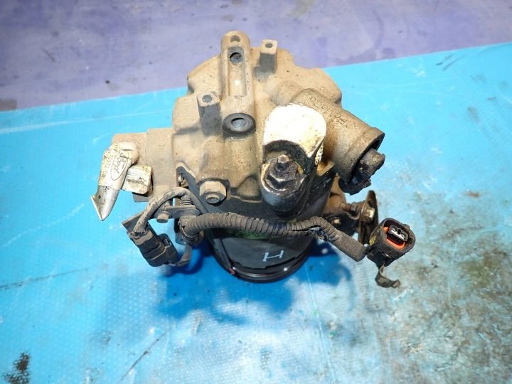ШТ. КОМПРЕССОР КОНДИЦИОНЕРА FORD FIESTA MK7 C1B1-19D629-AG, фото 2