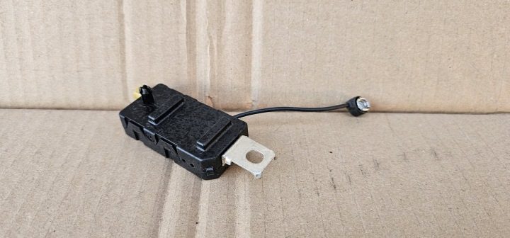 Усилитель антенны Dachowej Renault Megane III Scenic 282302668R, фото 3