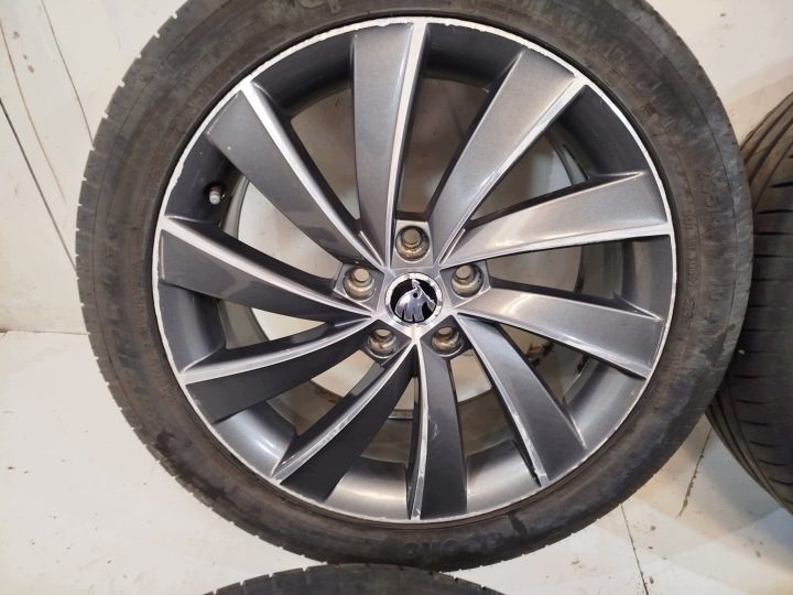 Диски с шинами Skoda Superb III 3V 5X112 18" + отл. шины ! комплект !, фото 5