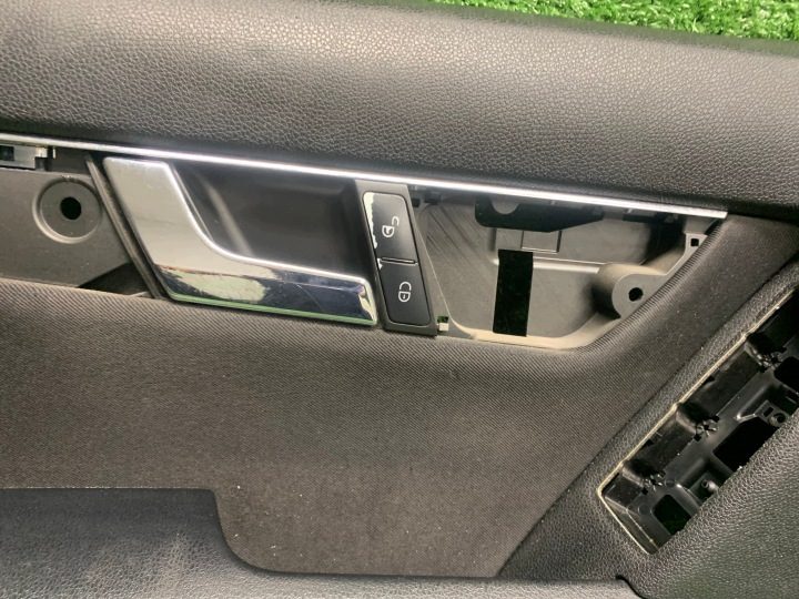 ОБШИВКИ ДВЕРИ КОМПЛЕКТ MERCEDES C КЛАСС W204, фото 8