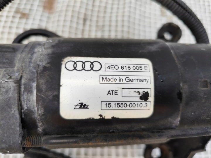 Audi A8 D3 4E0 компрессор пневмоподвески пневматического 4E0616005E, фото 5