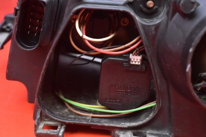 ФАРА ПРАВАЯ ФАРА ПЕРЕДНЯЯ ЛИНЗА EU VW PASSAT B5 РЕСТАЙЛИНГ 00-05, фото 7