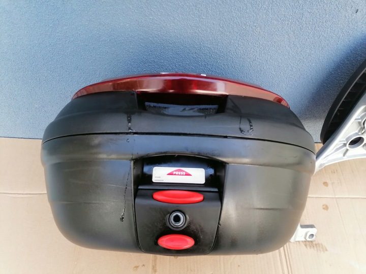 Suzuki XF 650 Freewind кофр основание GIVI, фото 12