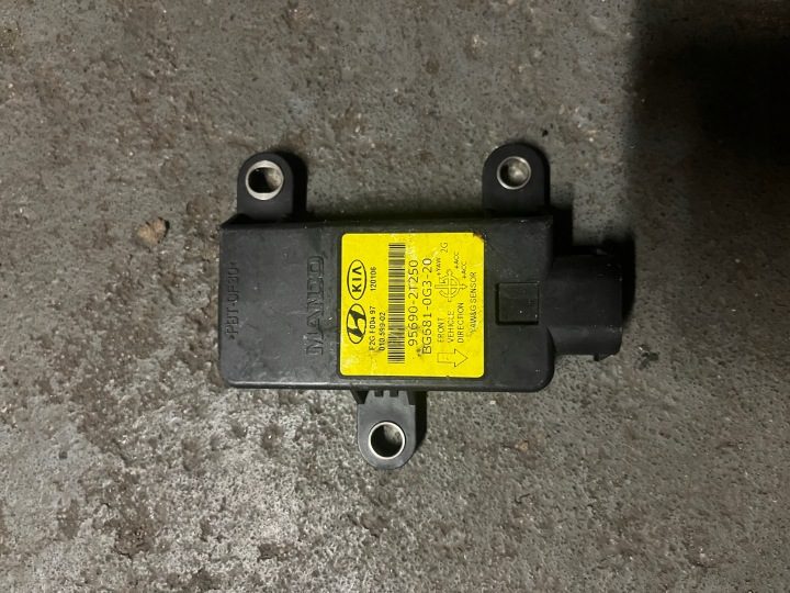 KIA CARENS IV ДАТЧИК ODCHYLENIA 956902T250, фото 3