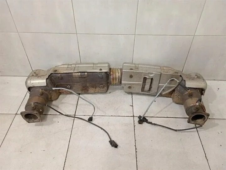 Глушитель выпускной турбо Porsche 911 996 99611102775 X54, фото 11