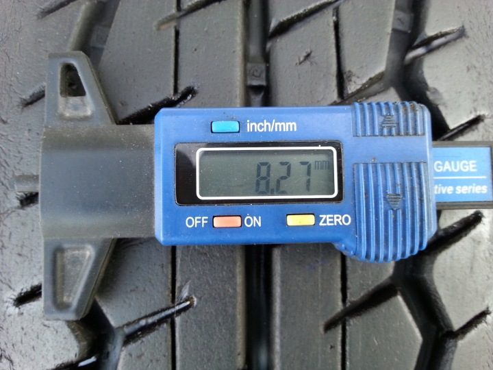 Шина летняя Dunlop SP LT30 215/75R16 113/111 R усилитель (C), фото 2