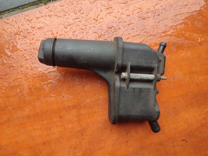 БАЧОК ГИДРОУСИЛИТЕЛЯ VW POLO III 6N 1H0422371, фото 1