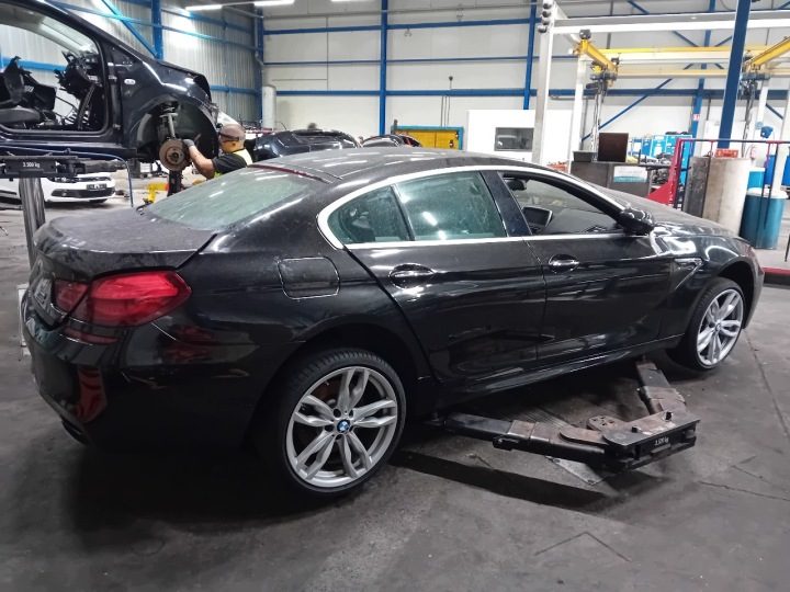 BMW 6 Serie Gran Купе F06 2012 - 2018 Комплект амортизаторов газового, фото 10