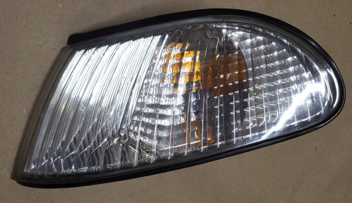 ФАРА ПОВОРОТНИК ЛЕВЫЙ ПЕРЕДНИЙ HYUNDAI SONATA III 93-98r. OE, фото 1