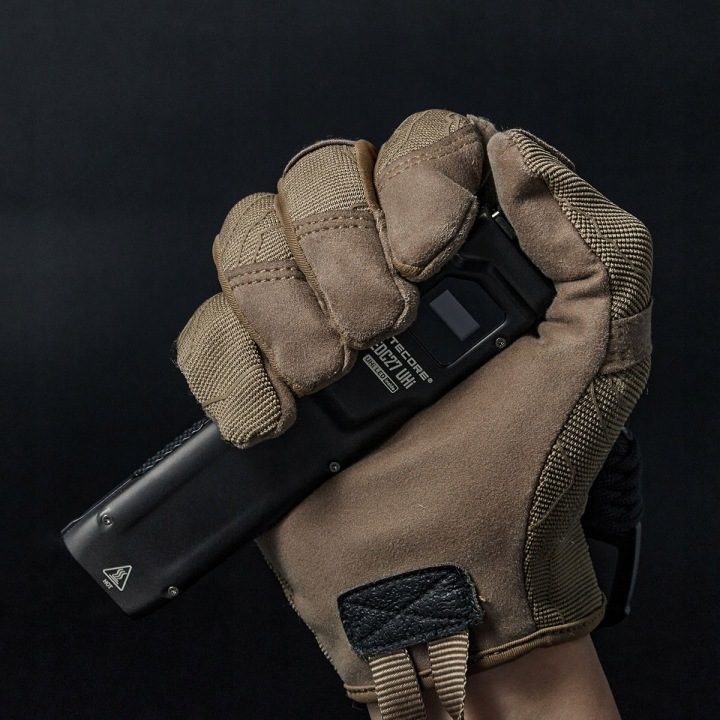 Nitecore EDC27 UHi фонарик тактический 3100 лм USB-C ручной с klipsem, фото 5