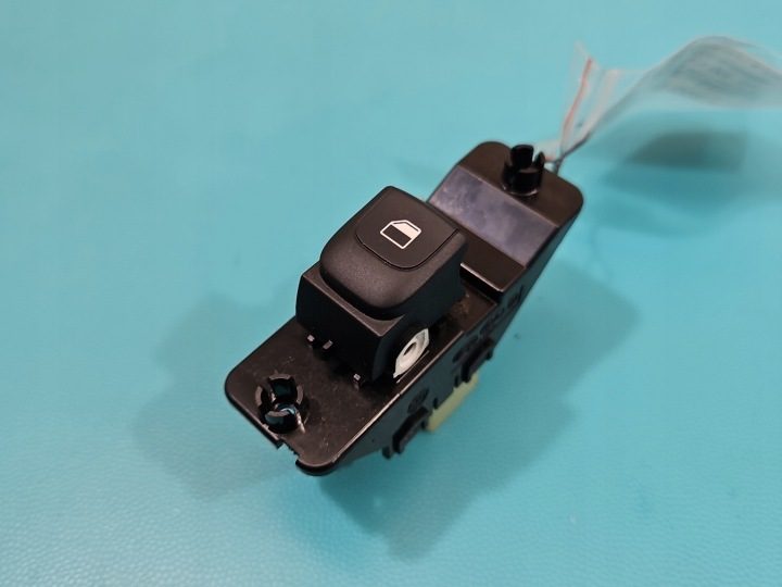 БЛОК КНОПОК СТЕКЛОПОДЪЕМНИКОВ KIA RIO IV 16-23 93580-H8000WK 4D6520-1000 - EU, фото 1