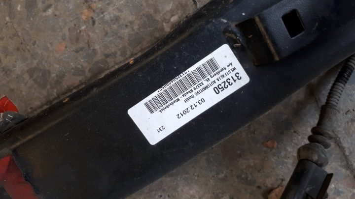 Фаркоп Mercedes w204 универсал a2043101004, фото 6