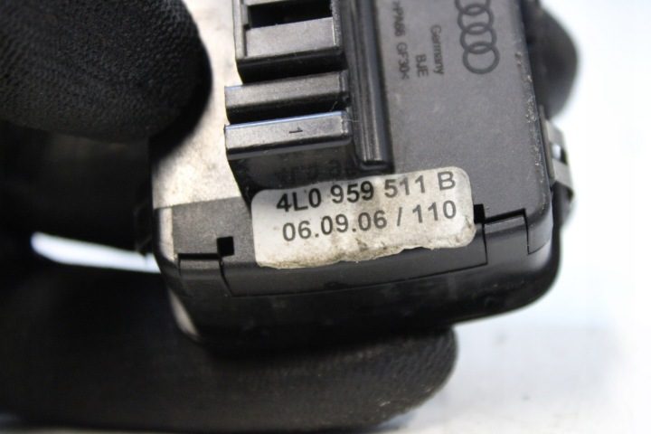 ПАНЕЛЬ OBNIŻANIA БАГАЖНИКА 4L0959511B AUDI Q7 4L РЕСТАЙЛИНГ 08-15, фото 6