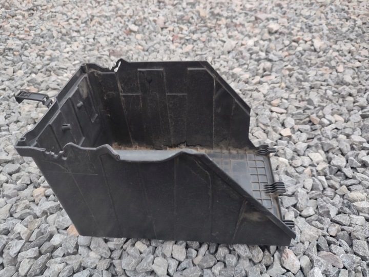 Кожух аккумулятора Citroen Peugeot C4 308 5008 DS 9663615580, фото 2