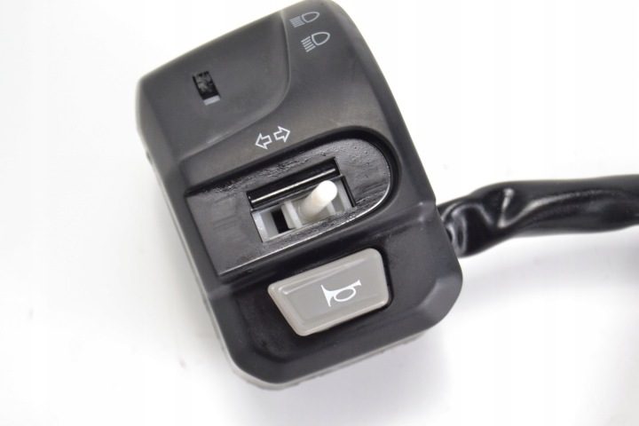 Переключатель левый Yamaha Tricity 125 Tryptik, фото 2