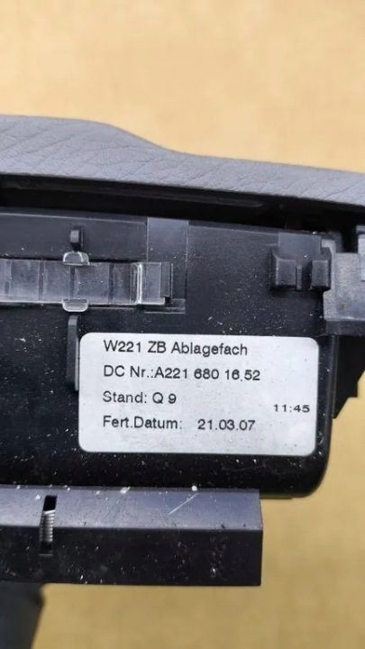 Бардачок пепельница тоннеля Mercedes-Benz OE A2216801652, фото 9