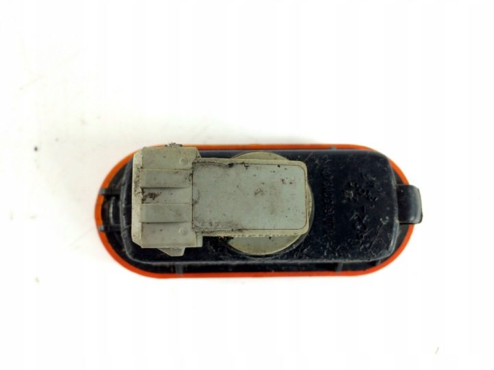 Поворотник Nissan Micra II (K11) 1.0 i 16V передний универсальный 3AO949, фото 3
