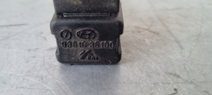 Датчик стоп-сигнала Hyundai Terracan 93810-38100, фото 2