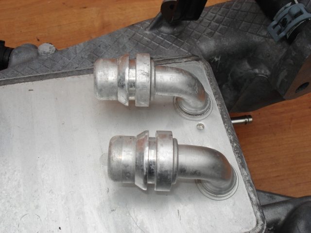 VW Skoda Seat Audi 2.0 TDI впускной коллектор 05L129766Q интеркулер, фото 5