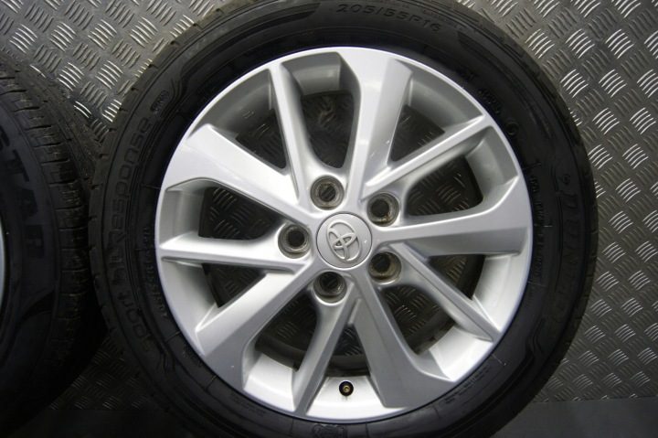Auris II колеса литые диски 205/55R16 5x114,3 16'', фото 9