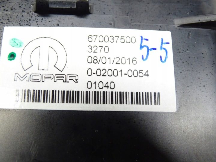 Модуль разъем USB AUX Maserati Levante 670037500, фото 4