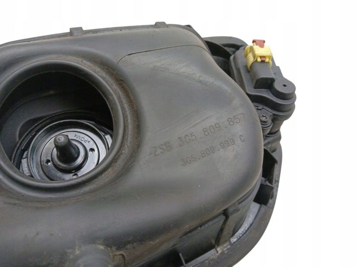 ЛЮЧОК ГОРЛОВИНЫ БЕНЗОБАКА VOLKSWAGEN PASSAT B8 3G5809857C КОД КРАСКИ LB7R, фото 9