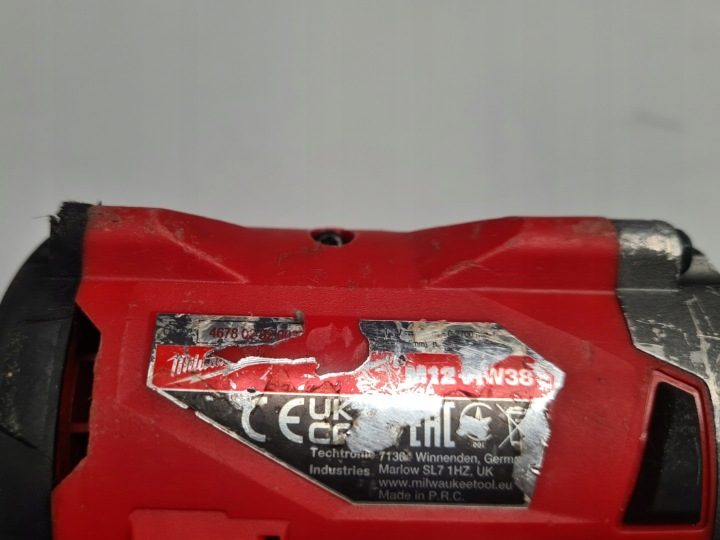 Milwaukee M12FIW38-0 Ударный гайковерт аккумуляторный 12V 3/8" 339 Нм, фото 3