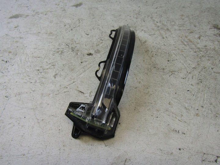 Hella Поворотник Audi A4 B9 A5 F53 8W0949101A 8W0949101, фото 4