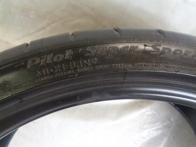 Шина летняя Michelin Pilot Супер Sport 235/35R20 92 Y усилитель (XL) K1 - Ferrari, фото 7