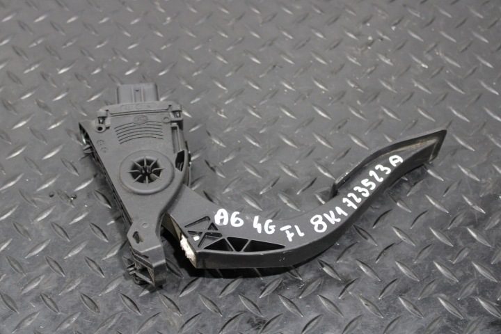 ПЕДАЛЬ ГАЗА AUDI A6 C7 4G0 4G9 РЕСТАЙЛИНГ 8K1723523A, фото 1