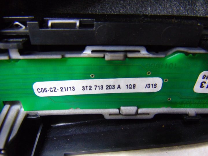 РУЧКА ЧЕХОЛ РЫЧАГ ПЕРЕКЛЮЧЕНИЯ ПЕРЕДАЧ DSG SKODA OCTAVIA III 3T2713203A, фото 6