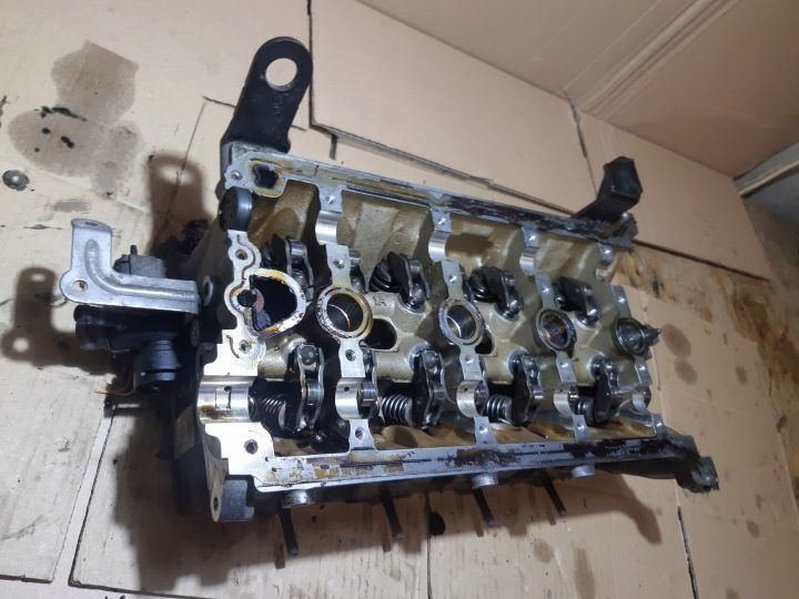 Audi A4 B8 A5 8T 1.8 TFSI головка блока цилиндров 06H103373J, фото 1