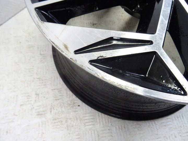 Литой диск Hyundai OE 52910KL310 8.5" x 20" 5x114.3 ET 53, фото 3