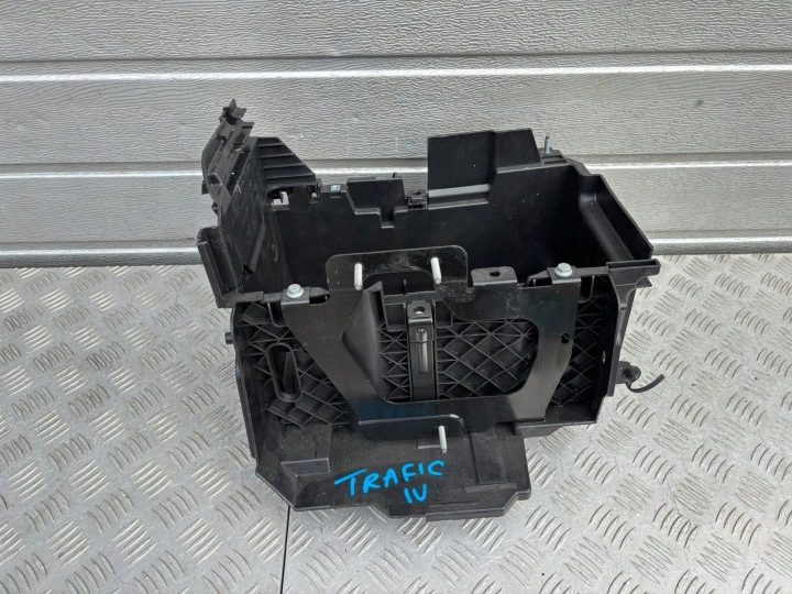 Renault Trafic III IV блок кожух аккумулятора 244465684R, фото 1