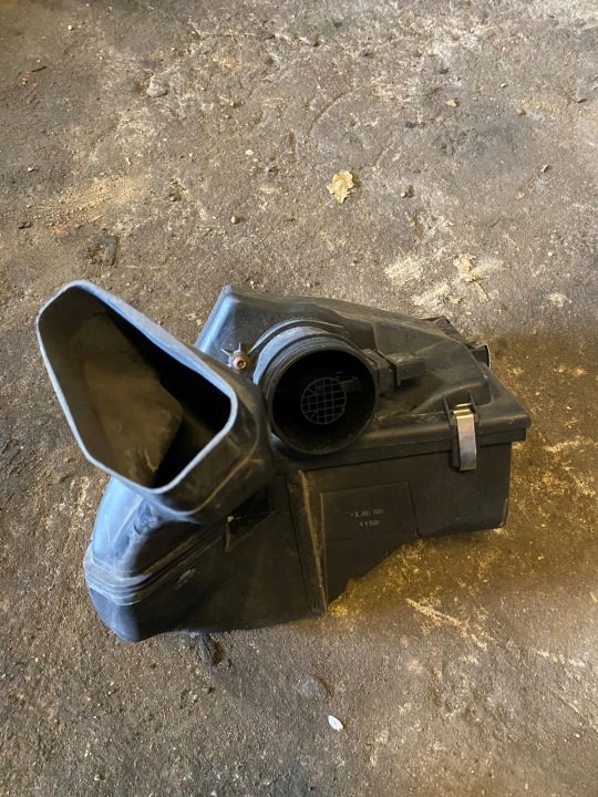 Корпус воздушного фильтра, бокс BMW E81 E87 E82 E88 E90 E91 E92 E93 n47 2.0d, фото 4