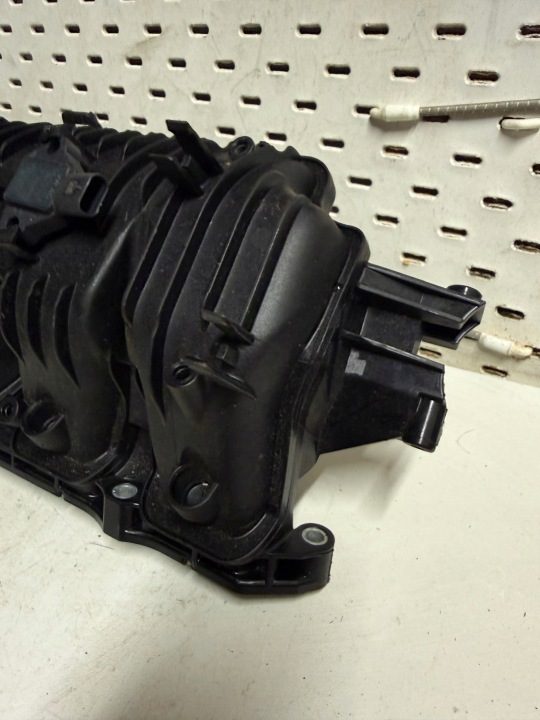 VW AUDI SEAT SKODA 1.0 БЕНЗИН ВПУСКНОЙ КОЛЛЕКТОР 05C129711A, фото 2