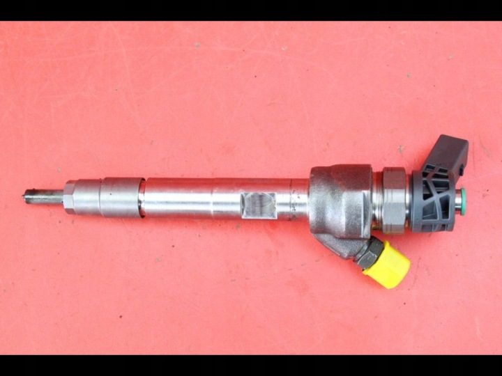 Форсунка 8514146 0445110613 Toyota Avensis T27 T29 2.0 D-4D, фото 2