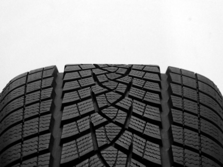 Шина зимняя Goodyear UltraGrip Performance ВНЕДОРОЖНИК GEN-1 225/55R19 99 В сцепление на снегу (3PMSF), фото 10