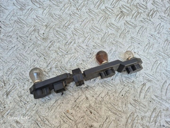 Контакты заднего фонаря VOLVO S60 I 153852 2.4L дизель 120 кВт 2002, фото 3