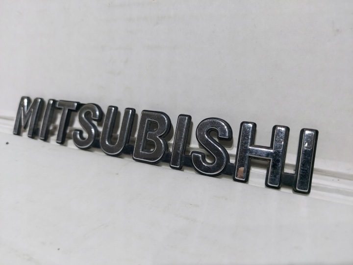 Значок эмблема надпись Mitsubishi 7415A479, фото 2