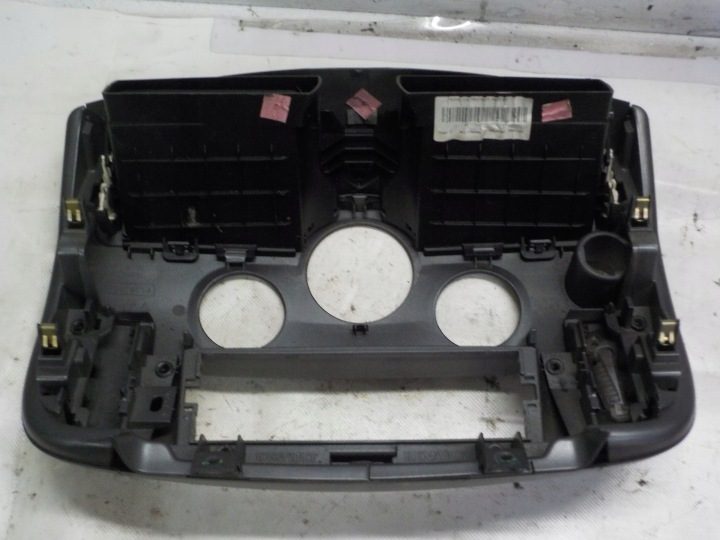 RENAULT SCENIC II КОНСОЛЬ РАМКА МАГНИТОЛЫ 8200140713, фото 2