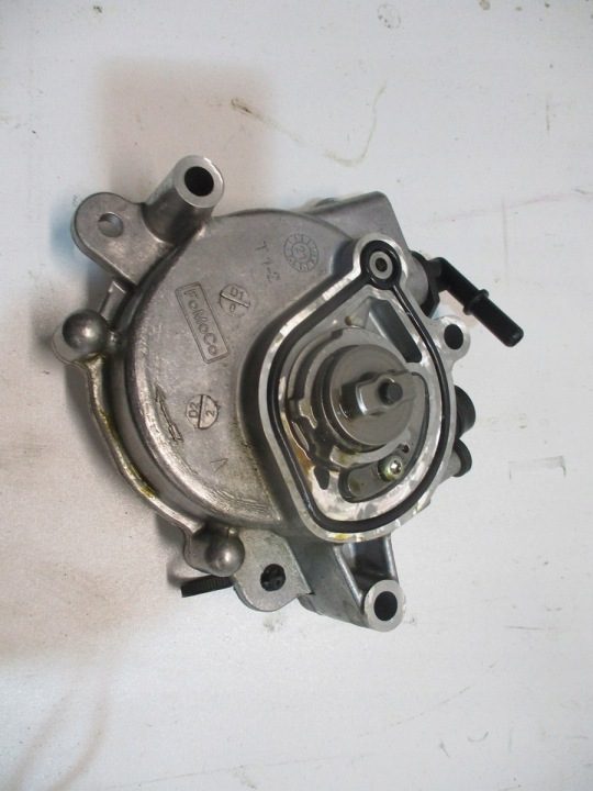 Вакуумный насос Ford Puma 1,0i H6BG-2A451-AC, фото 1